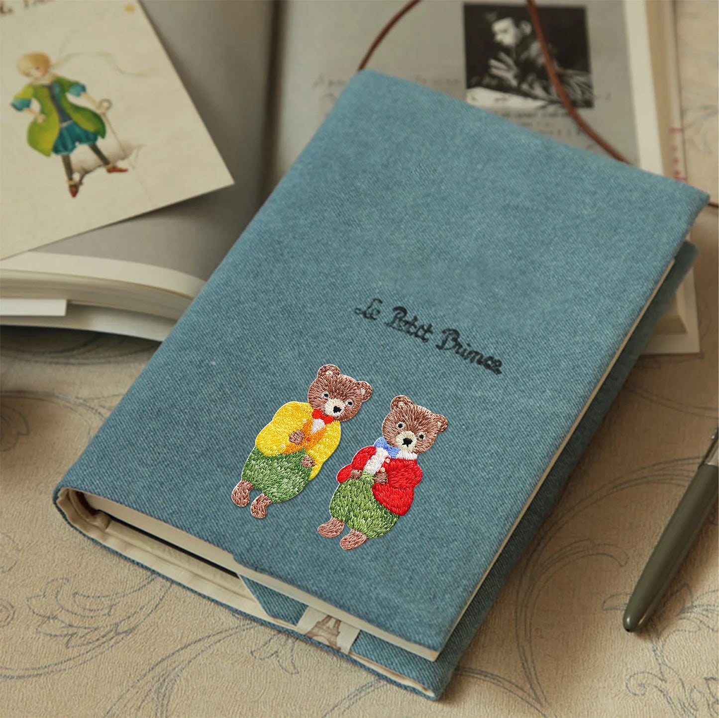 Bear Patches For Kids Clothing Self-adhesive Applique Iron Embroidery For Backpack Jacket Decoration Sewing Repair Hole Sweing