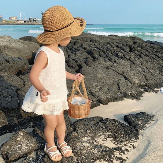 New Girls  Summer Clothing Sets Hollow Lace Suit Baby Casual Sleeveless T-shirt Shorts Kids Clothing Sets Baby Clothes  Sets